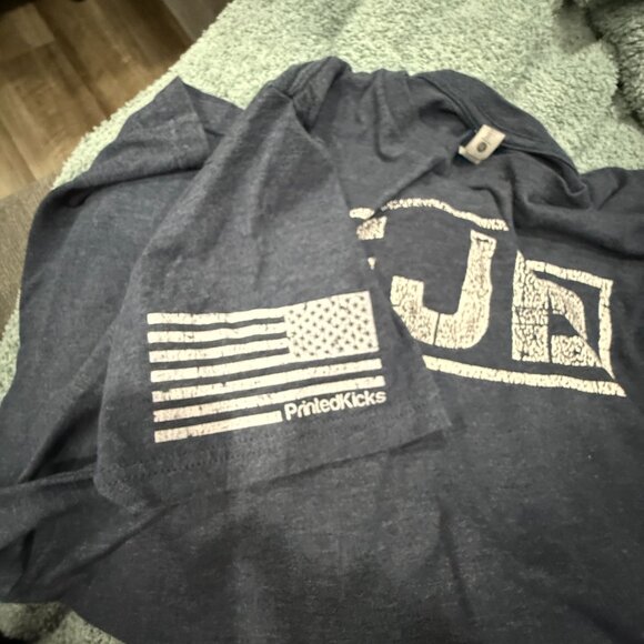 FJB Tshirt Navy and white with Flag Size XL Box 7 - Picture 3 of 3